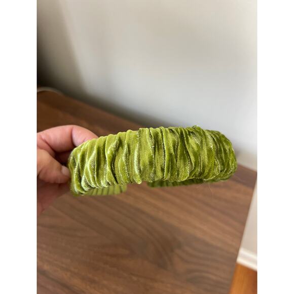 NEW Lele Sadoughi Velvet Kelly Ruched Headband Women's Chartreuse One Size - Picture 2 of 7